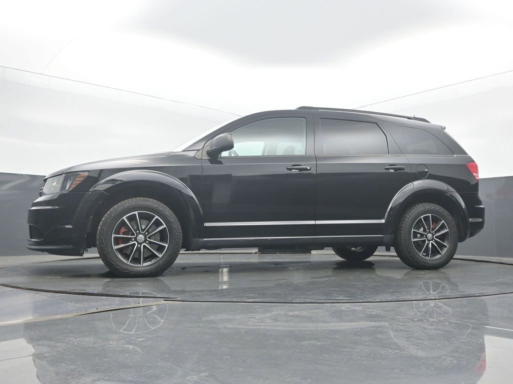 Used 2017 Dodge Journey SE w/ Flexible Seating Group image 48
