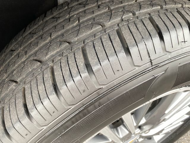 Certified 2026 Chevrolet Traverse LT AWD/4WD image 23