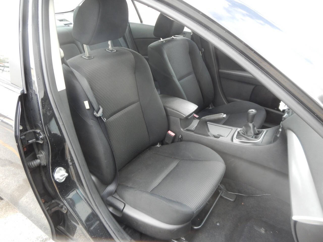 Used 2012 MAZDA MAZDA3 i Touring FWD image 37