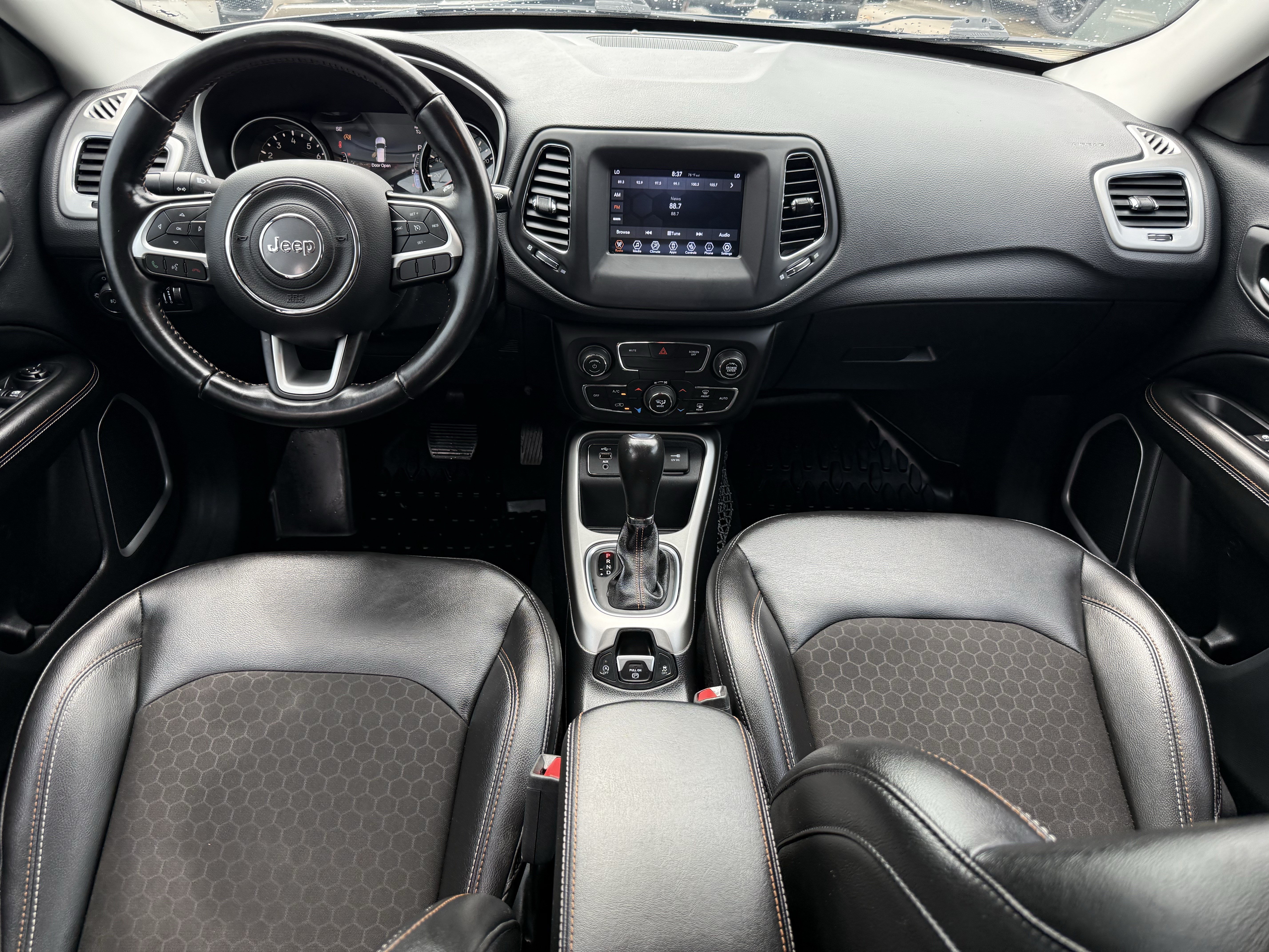 Used 2021 Jeep Compass Latitude w/ Convenience Group FWD image 13