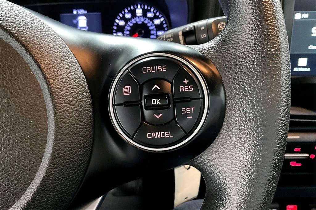 Used 2021 Kia Soul S image 12