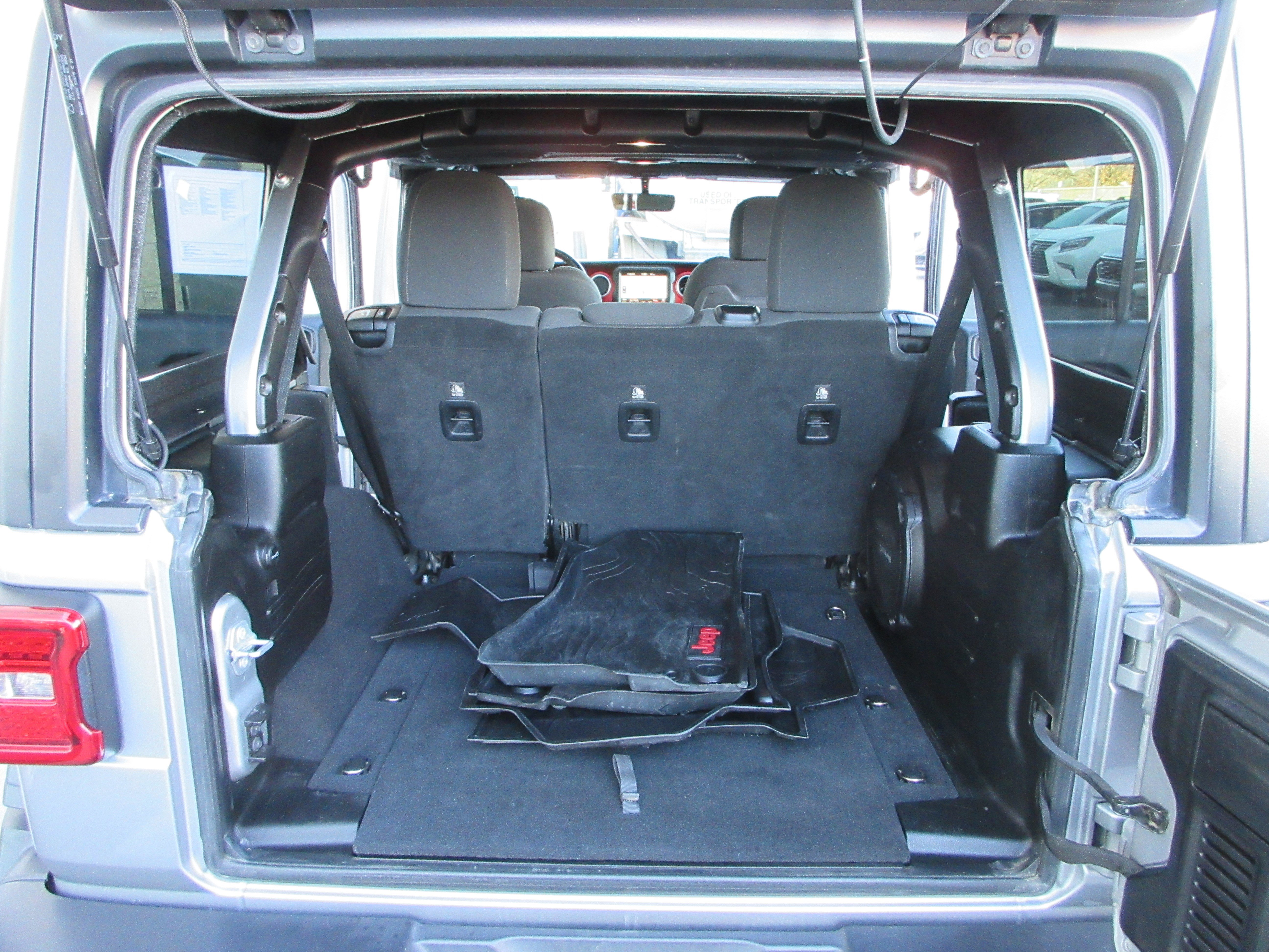 Used 2018 Jeep Wrangler Unlimited Rubicon image 55