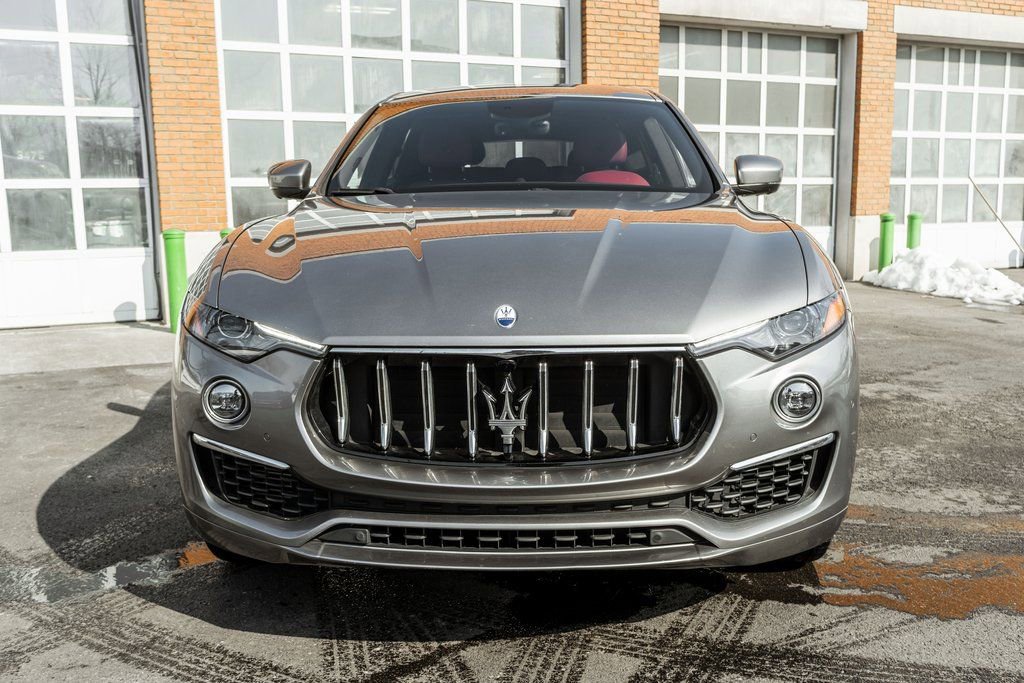 Used 2022 Maserati Levante GT AWD/4WD image 42