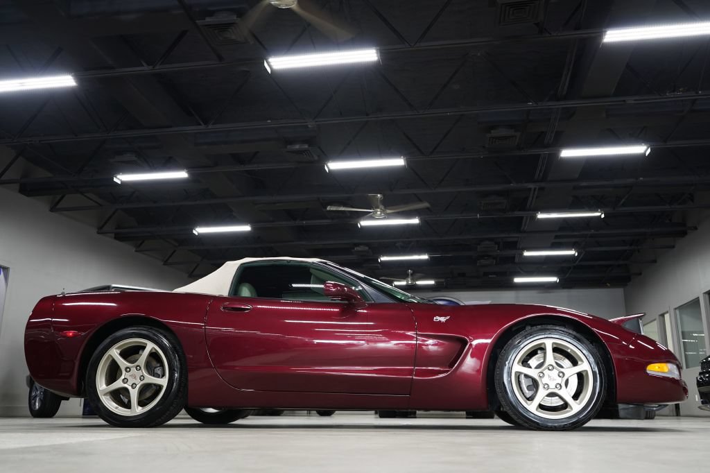 Used 2003 Chevrolet Corvette Convertible w/ Preferred Equipment Group1 RWD image 10