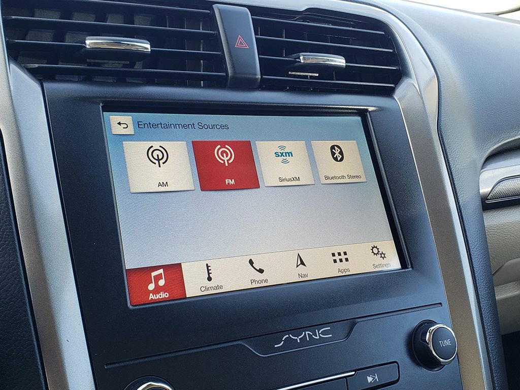 Certified 2019 Ford Fusion SE image 24