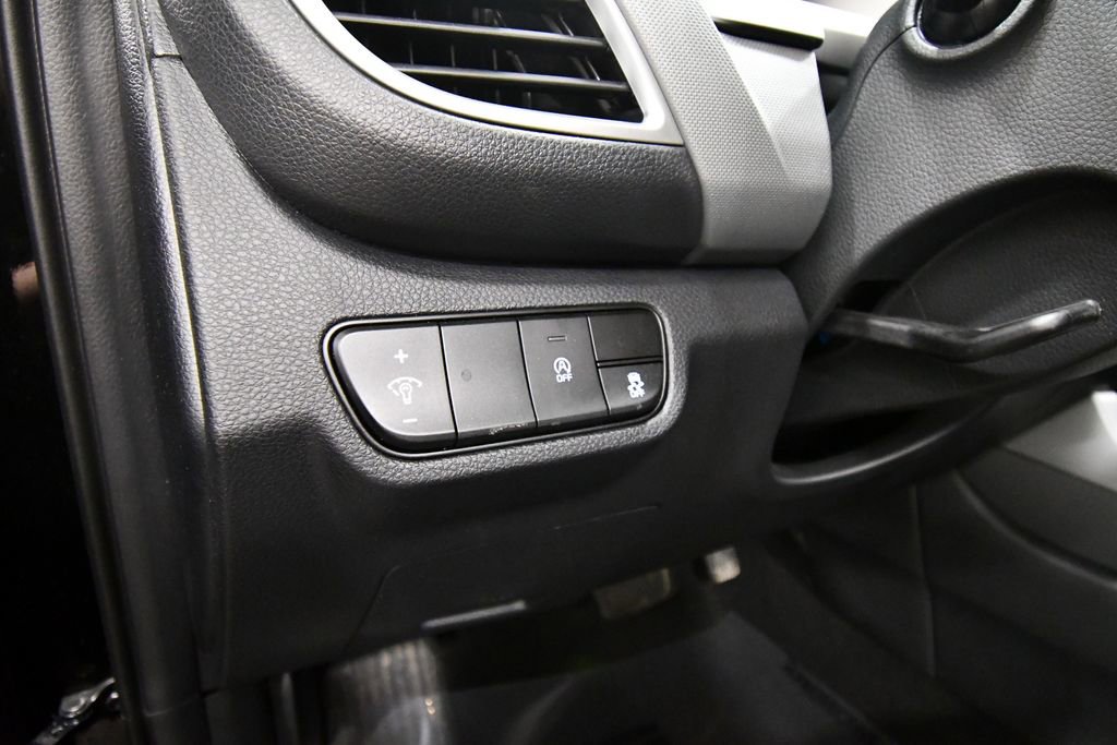 Certified 2026 Kia Seltos LX AWD/4WD image 19