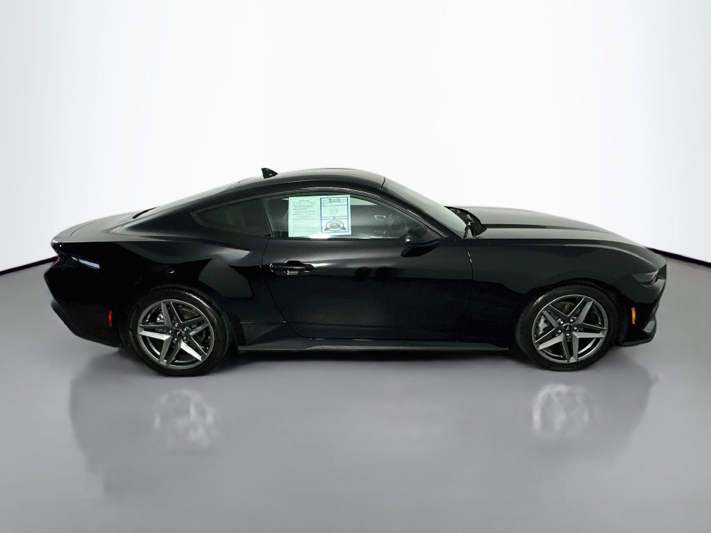 Used 2026 Ford Mustang Coupe RWD image 8