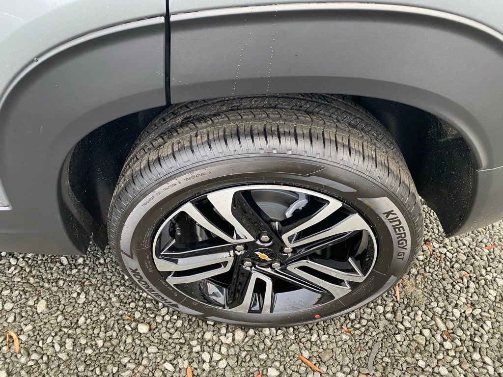 New 2026 Chevrolet TrailBlazer LT w/ Convenience Package FWD image 25