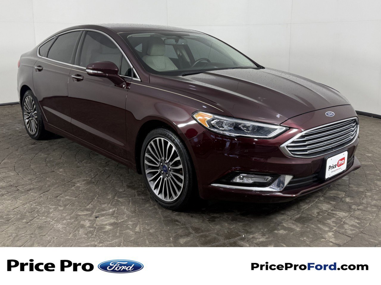 Used 2017 Ford Fusion Titanium image 1