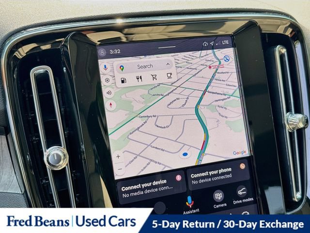 Used 2023 Volvo XC40 B5 Plus w/ Driver Assist Package AWD/4WD image 18