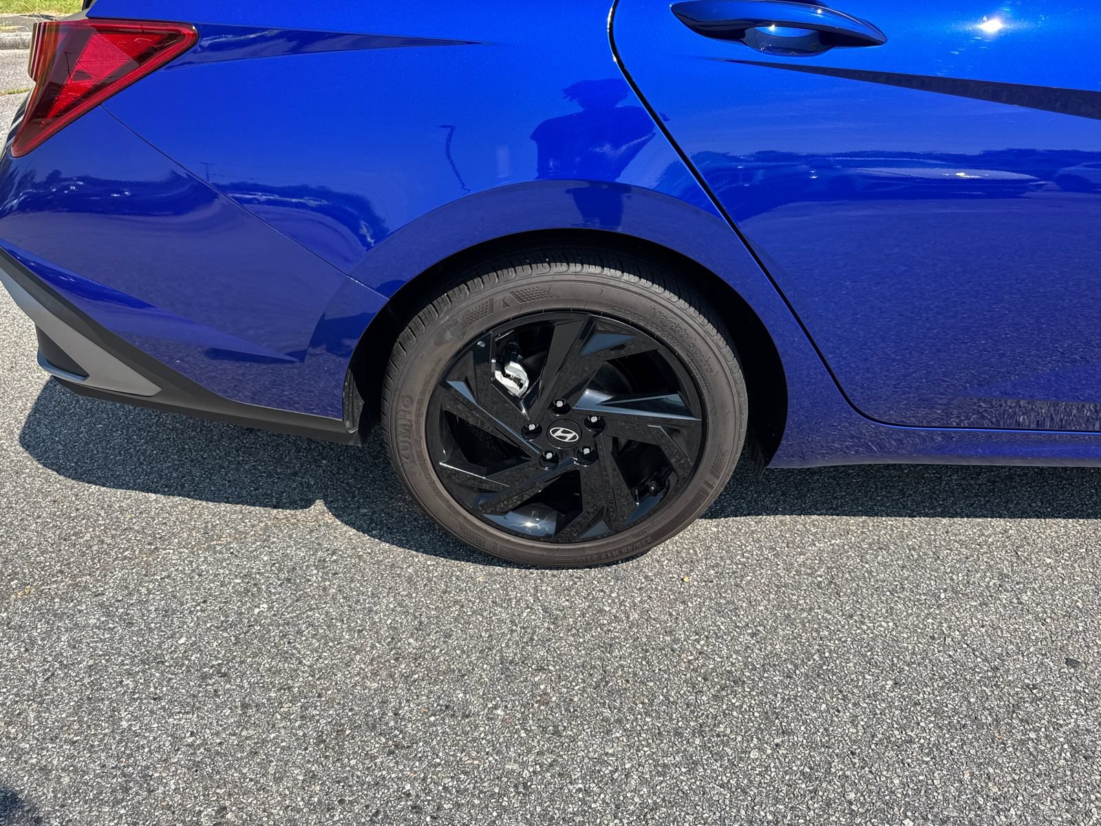 Certified 2026 Hyundai Elantra Sport FWD image 17