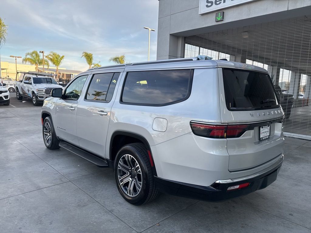 Used 2024 Jeep Wagoneer L Series II w/ Flexible Seating Group image 6