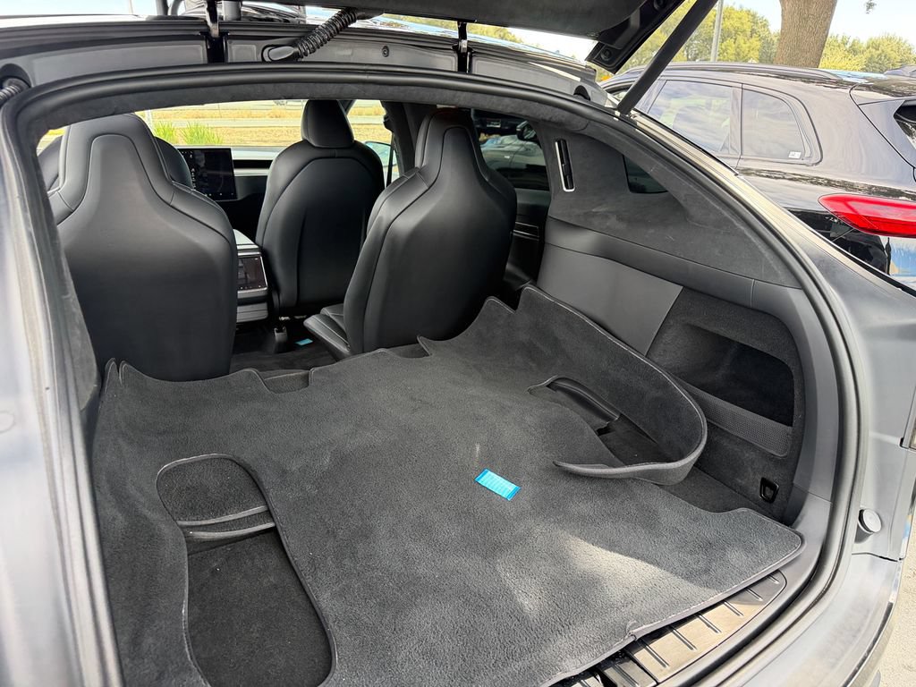 Used 2023 Tesla Model X Plaid AWD/4WD image 25