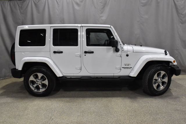 Used 2017 Jeep Wrangler Unlimited Sahara w/ Max Tow Package image 2