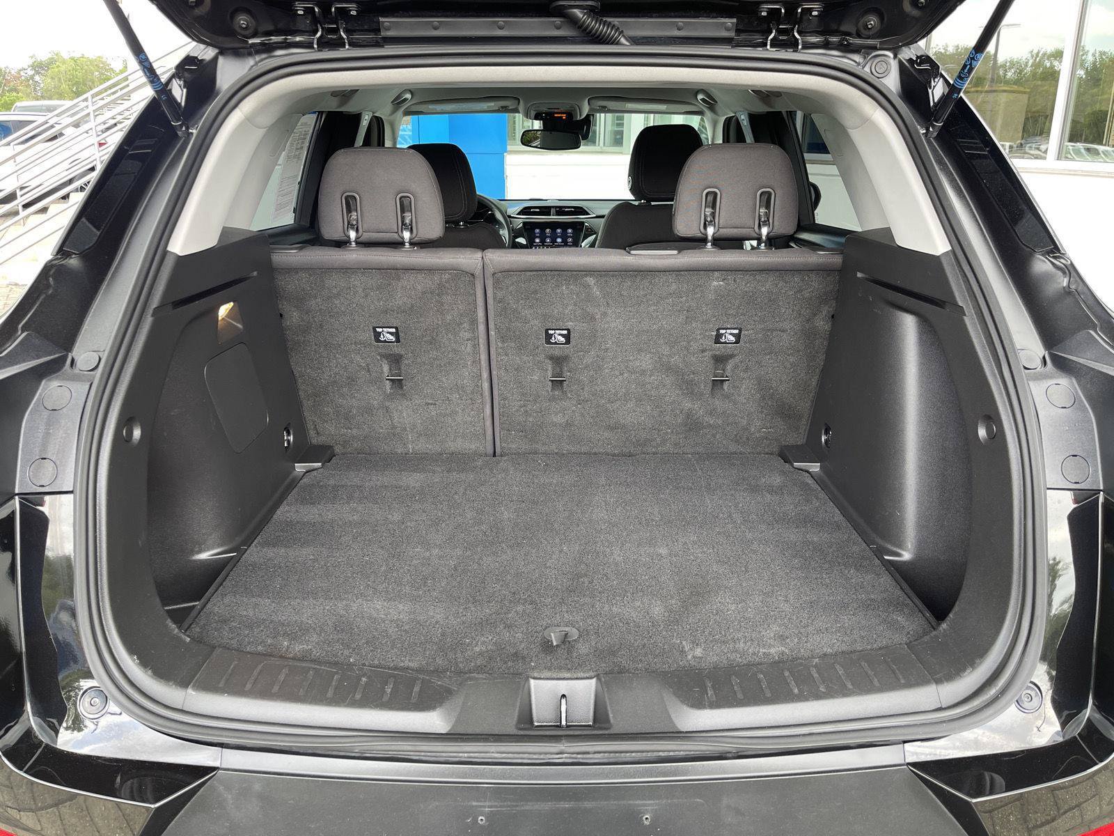 Used 2022 Chevrolet TrailBlazer LT w/ Convenience Package FWD image 35