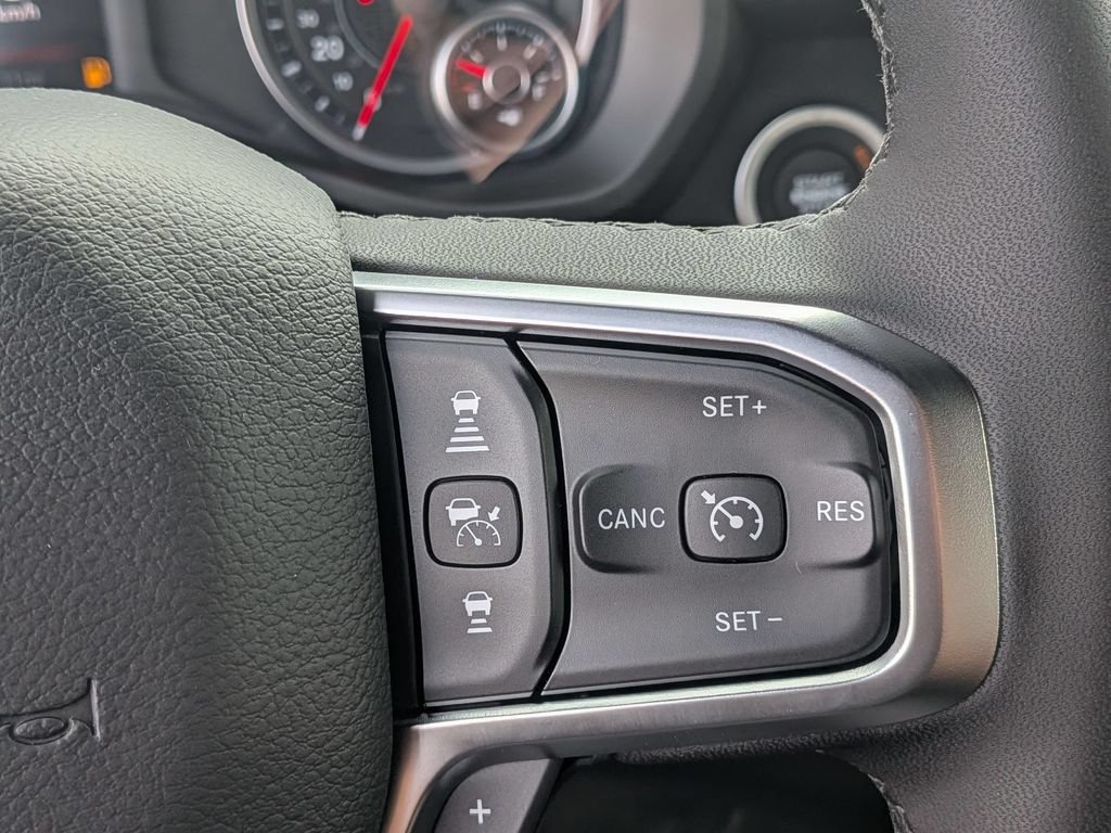 New 2026 RAM 1500 Big Horn AWD/4WD image 16