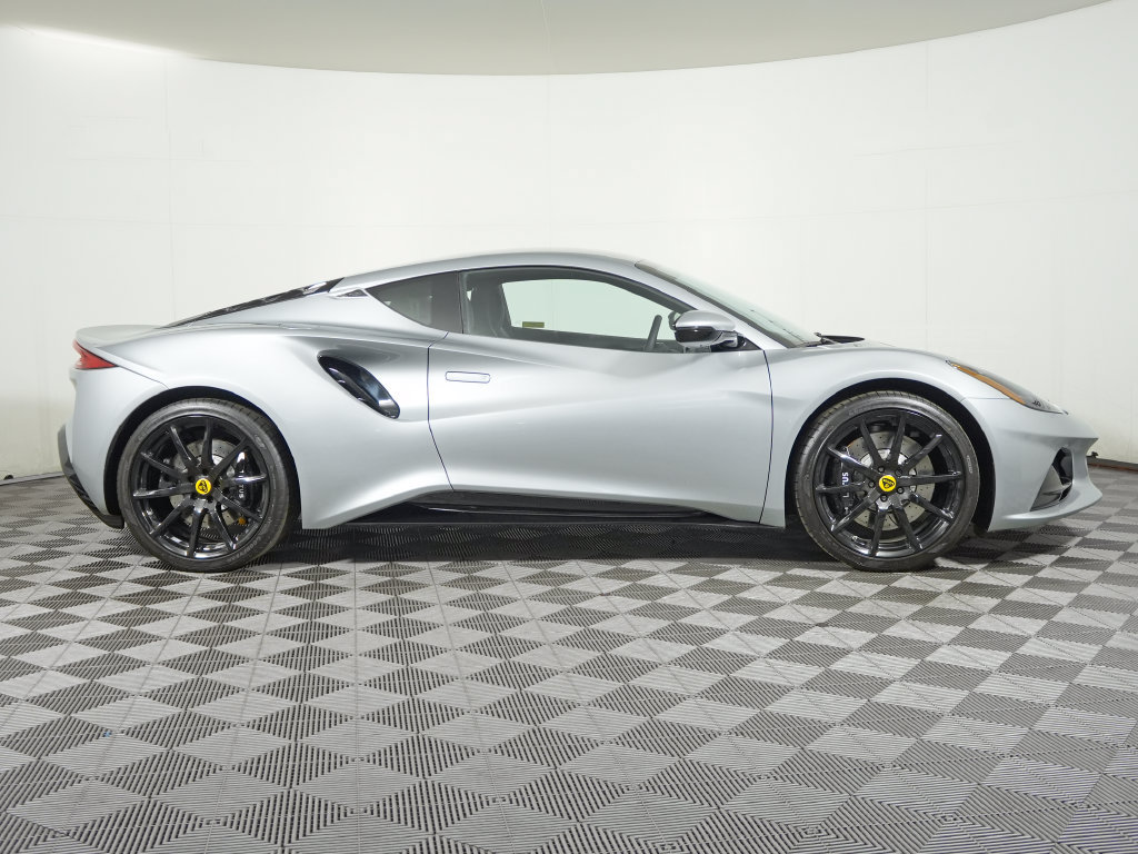 Used 2026 Lotus Emira RWD image 8