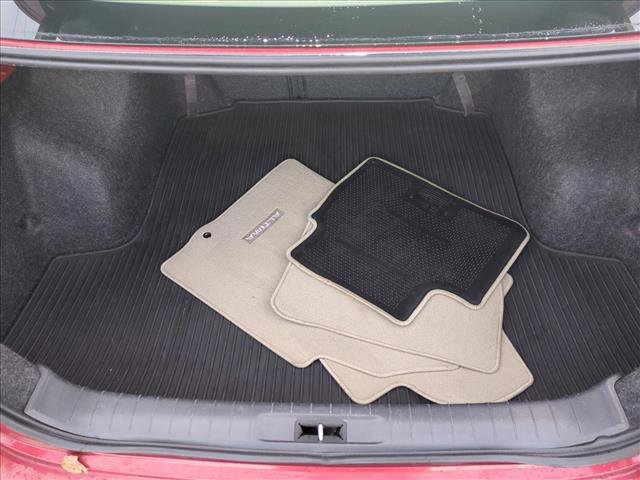 Used 2014 Nissan Altima 2.5 S w/ Sport Value Package image 6