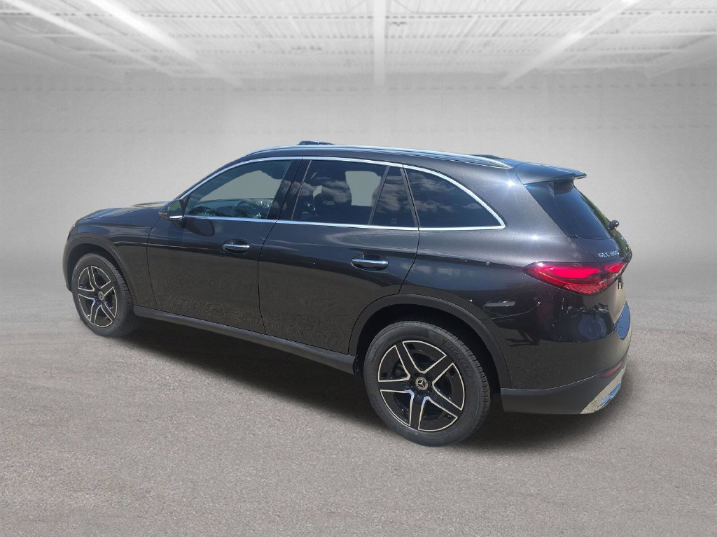 New 2026 Mercedes-Benz GLC 300 4MATIC image 3