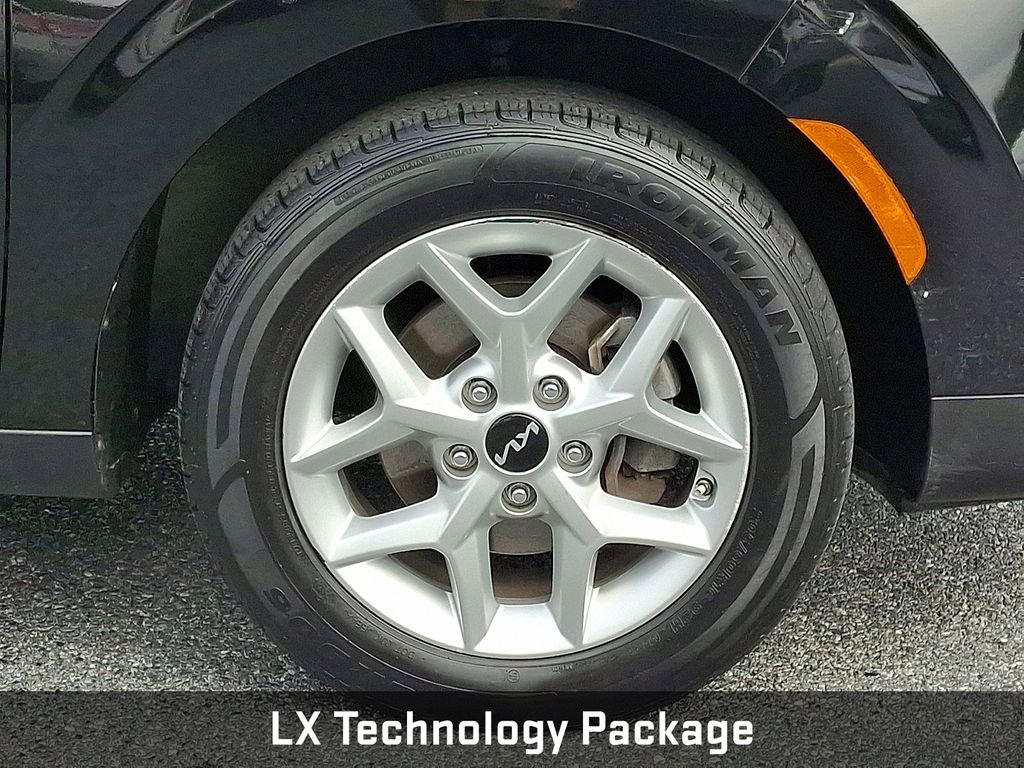 Used 2023 Kia Soul LX w/ Option Group 015 image 10