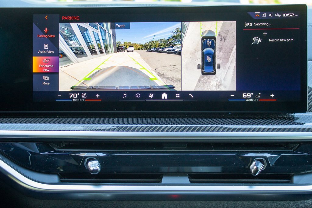 Used 2026 BMW X6 M60i image 18