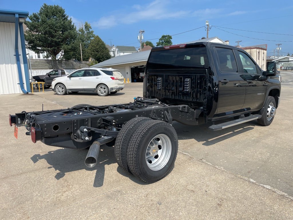 New 2025 Chevrolet Silverado 3500 W/T w/ WT Convenience Package image 13
