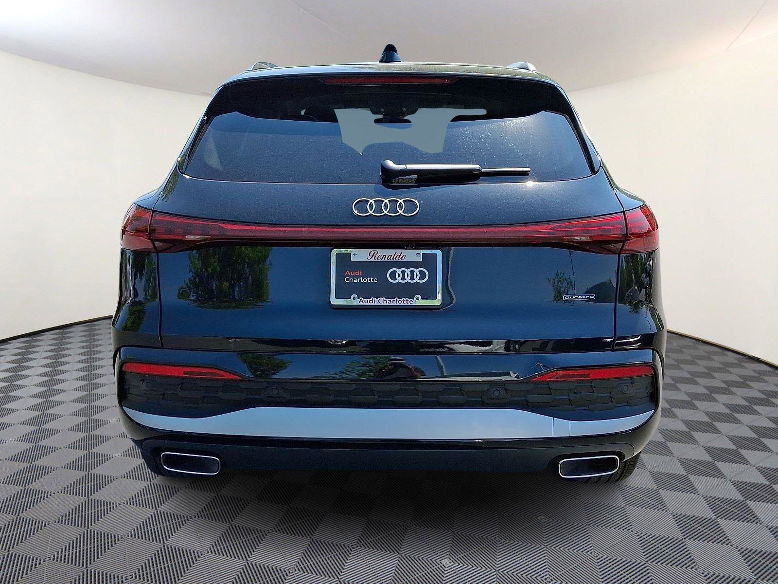 Certified 2025 Audi Q5 Premium w/ Premium Plus AWD/4WD image 5