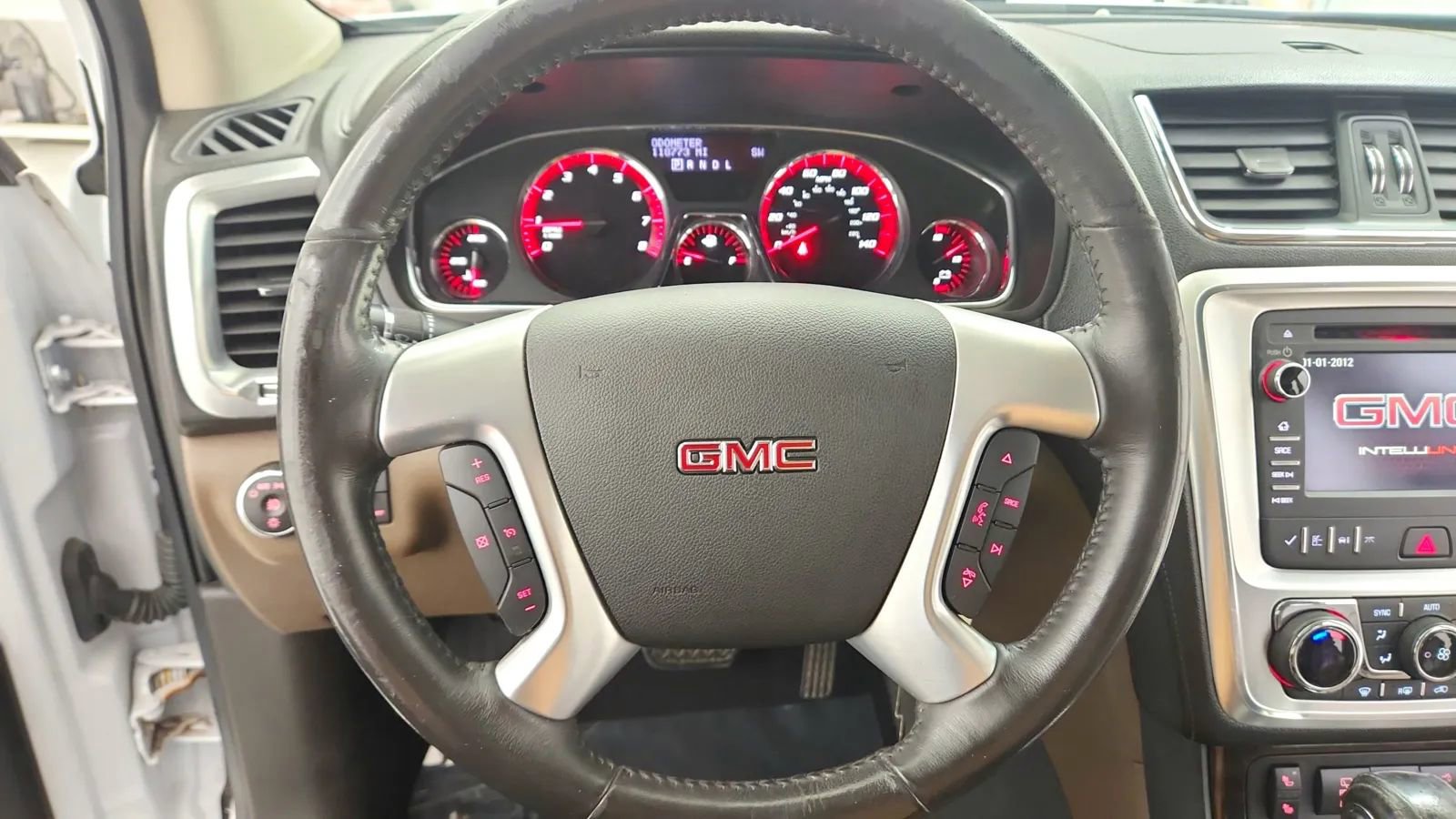 Used 2016 GMC Acadia SLT image 27