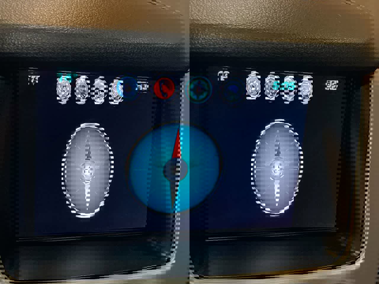 Used 2017 GMC Yukon SLE w/ SLE Value Package image 18