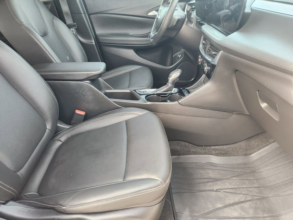Used 2024 Buick Encore GX Sport Touring image 15