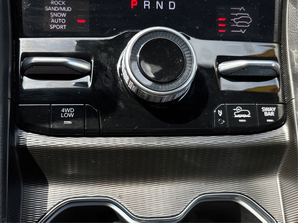 Used 2024 Jeep Grand Cherokee Trailhawk w/ Advanced Protech Group II image 39