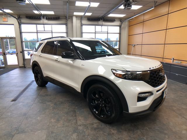 Used 2024 Ford Explorer ST-Line w/ Class IV Trailer Tow Package