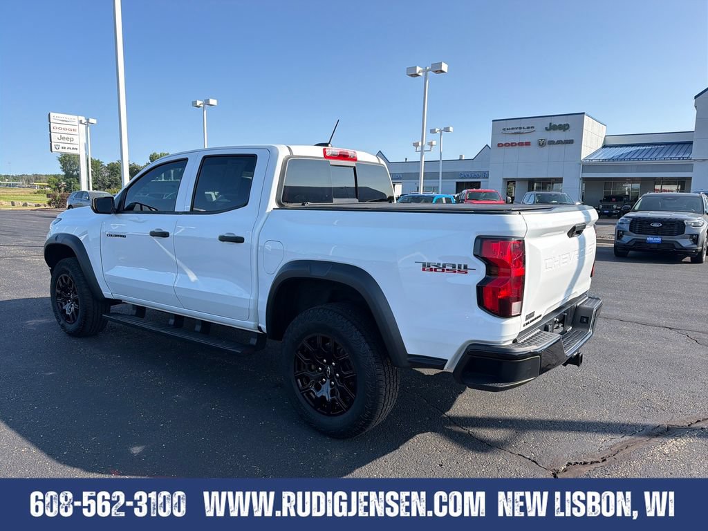Used 2024 Chevrolet Colorado Trail Boss w/ Advanced Trailering Package AWD/4WD image 3