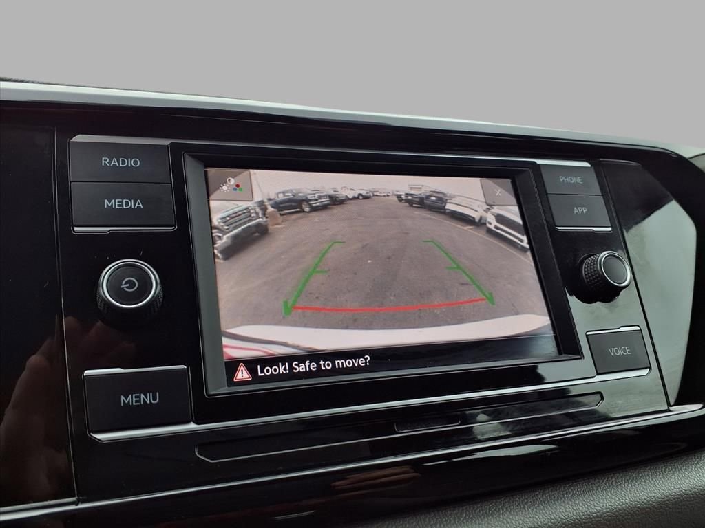 Used 2024 Volkswagen Taos S image 7