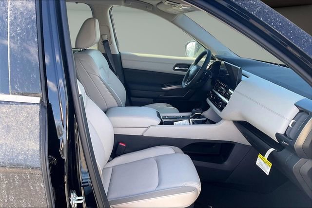 New 2026 Nissan Pathfinder SL image 10