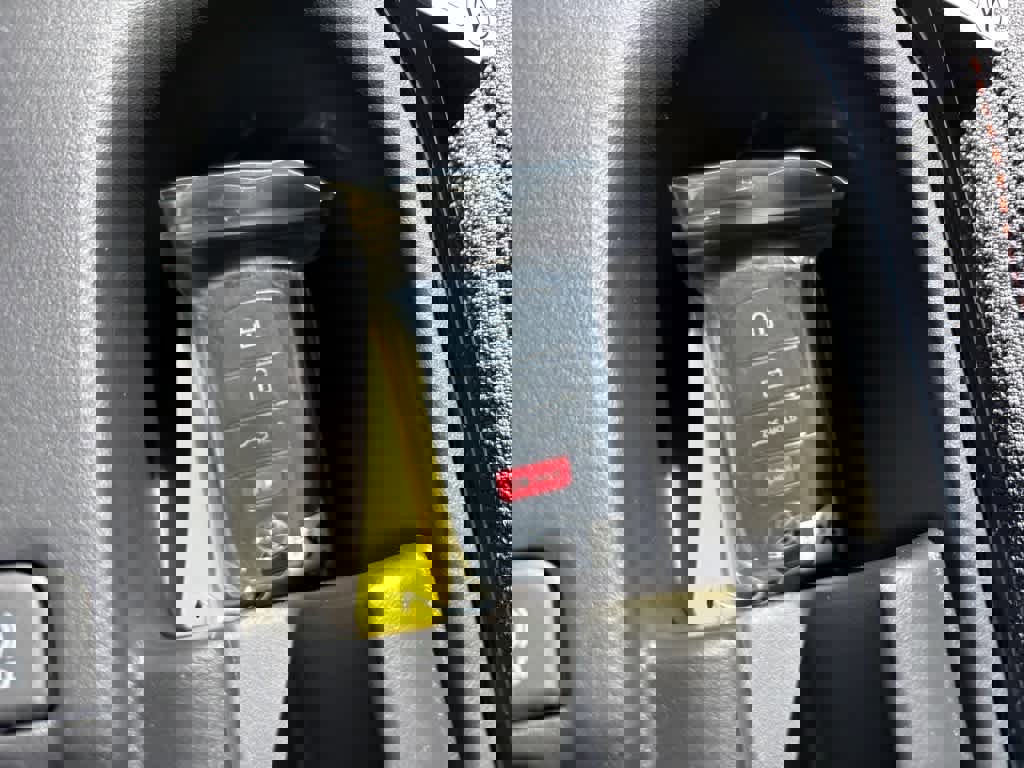 Used 2025 Toyota Corolla FX w/ Convenience Package FWD image 19