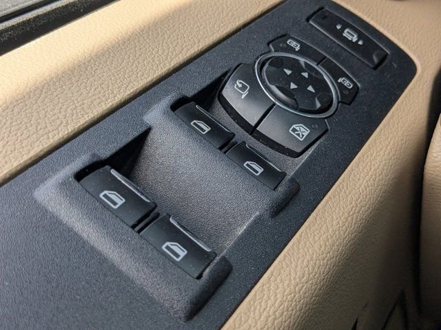Used 2017 Ford F250 Lariat w/ FX4 Off-Road Package image 22