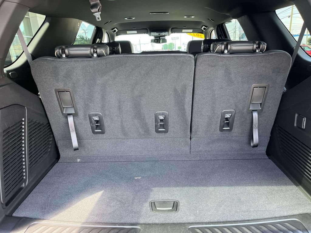 Certified 2023 GMC Yukon SLT AWD/4WD image 18