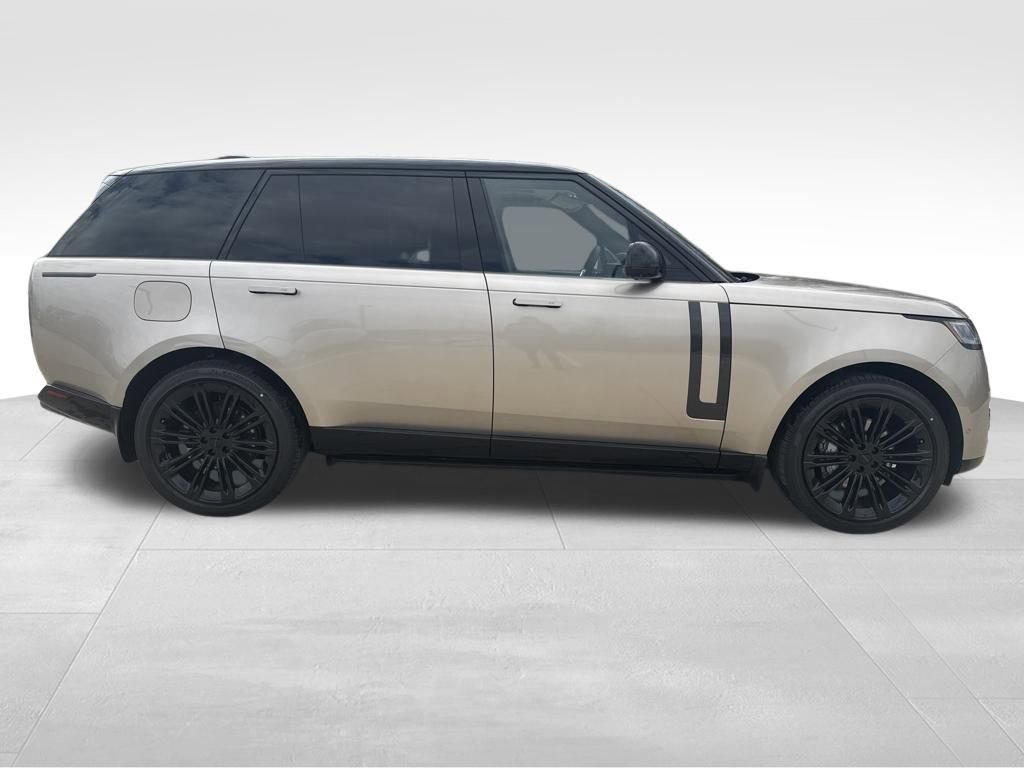 New 2026 Land Rover Range Rover Long Wheelbase SE image 6