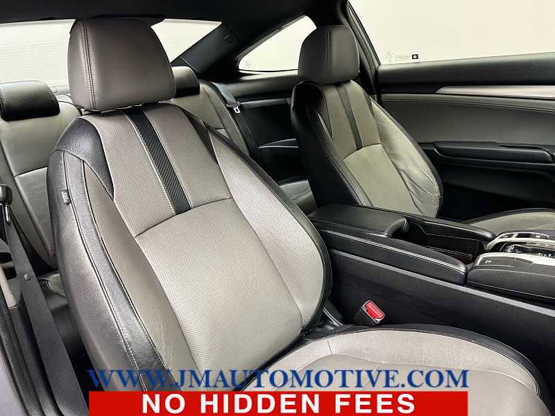 Used 2017 Honda Civic Touring image 19
