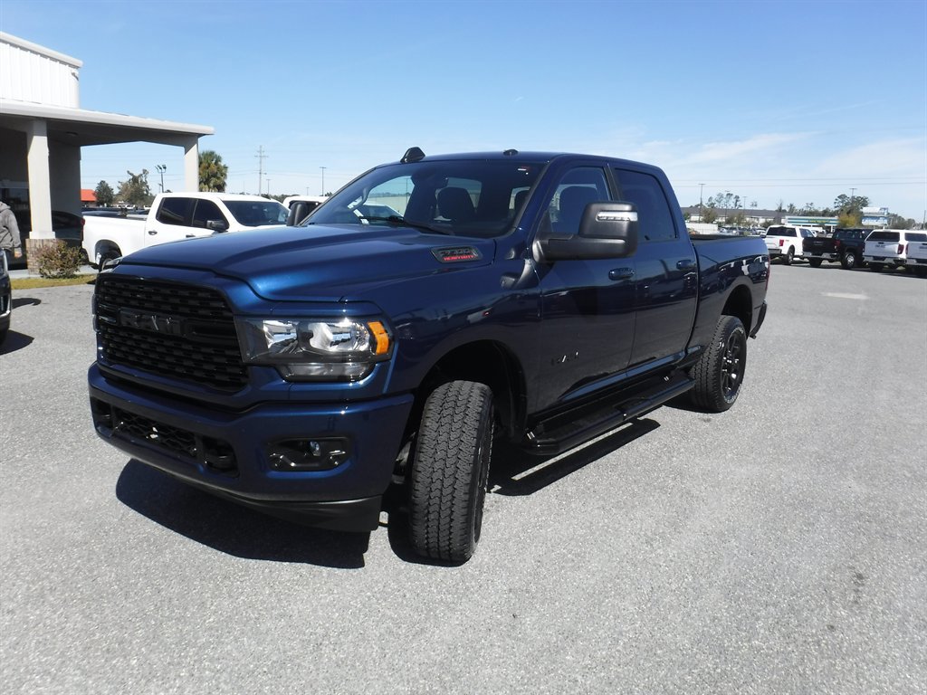 Used 2024 RAM 2500 Big Horn w/ Night Edition image 24