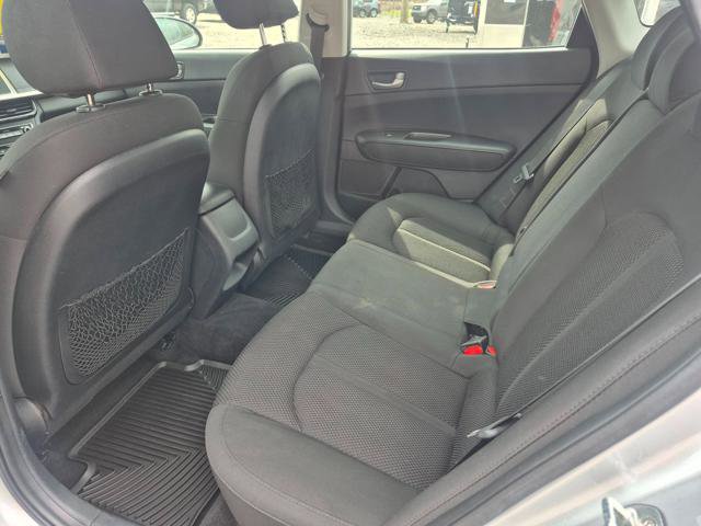 Used 2019 Kia Optima LX image 9
