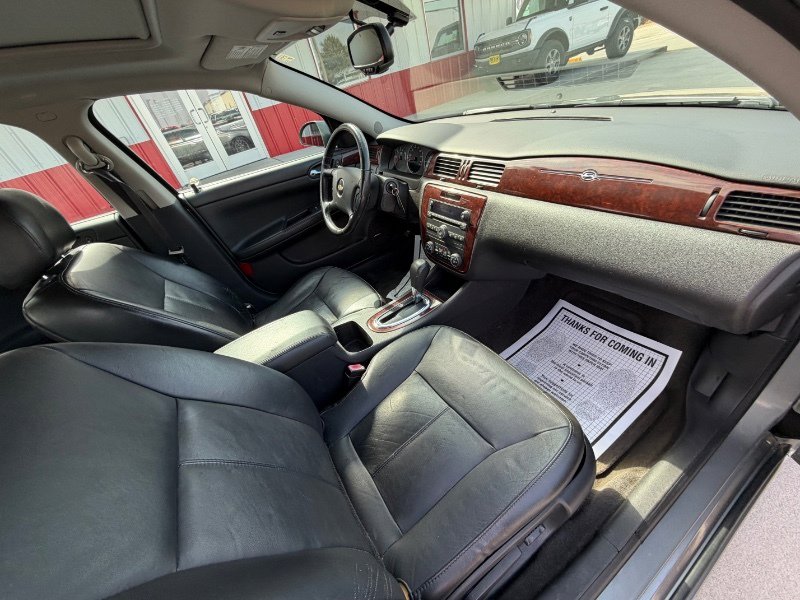 Used 2008 Chevrolet Impala LTZ image 10