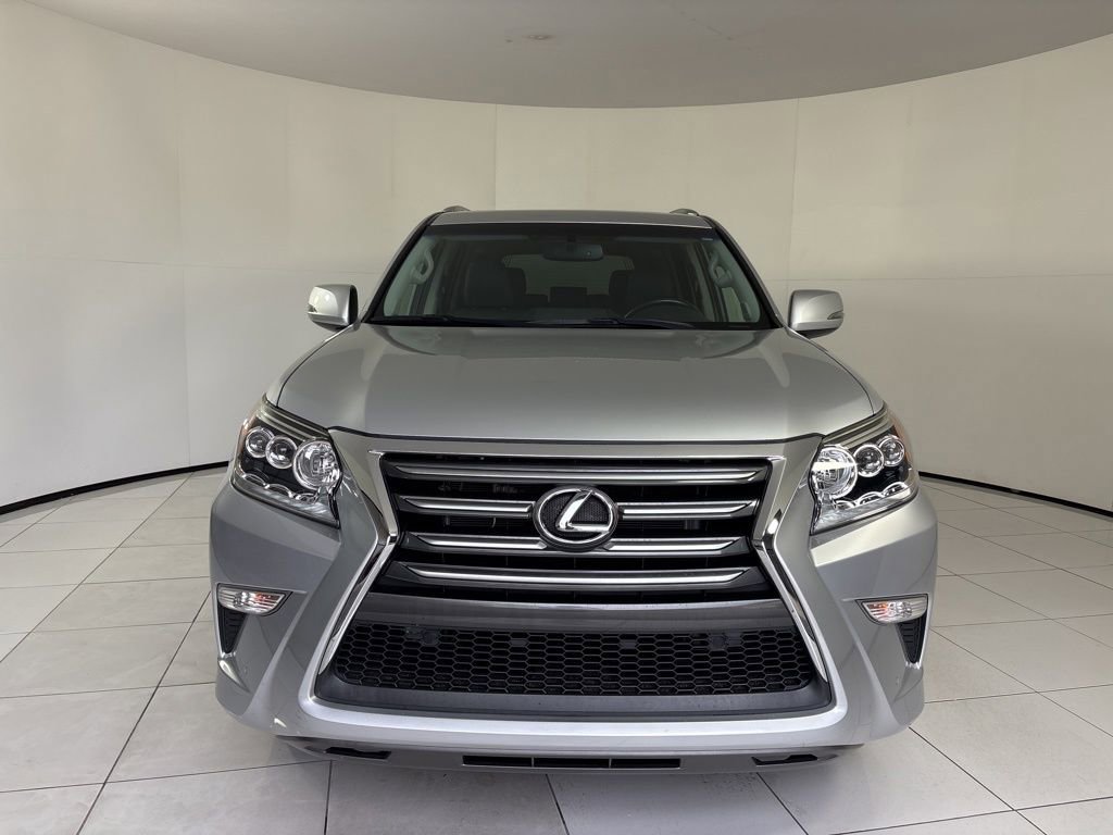 Used 2019 Lexus GX 460 w/ Navigation Package image 8