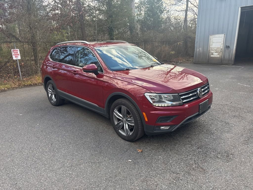 Used 2020 Volkswagen Tiguan SEL w/ 3rd Row Seat Package image 1
