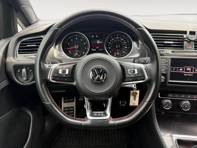 Used 2017 Volkswagen GTI SE FWD image 12