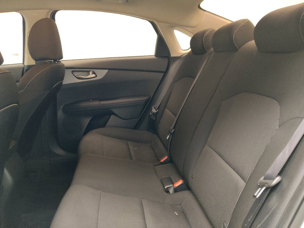 Used 2021 Kia Forte LXS FWD image 18