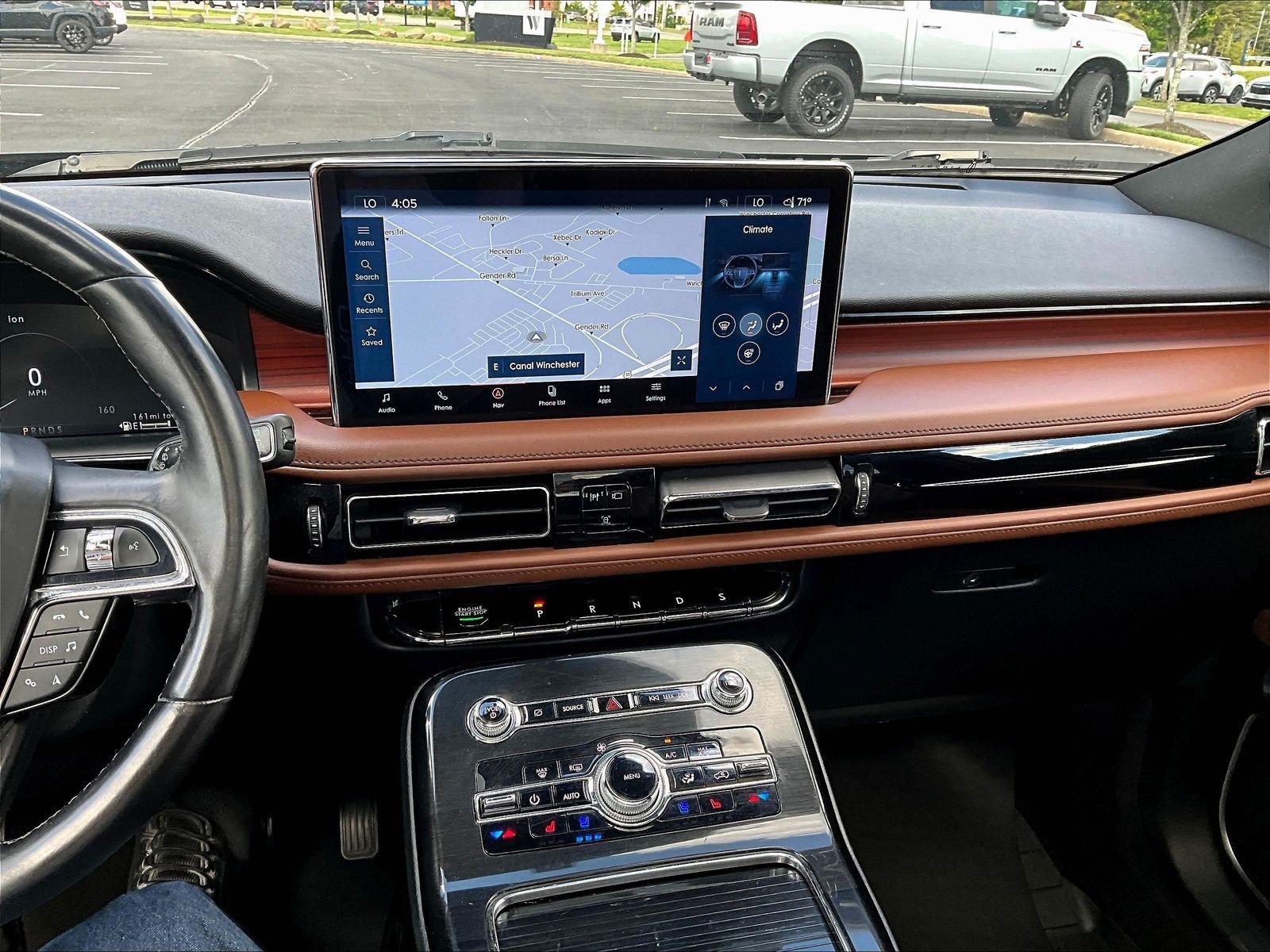 Used 2023 Lincoln Nautilus Reserve AWD/4WD image 15