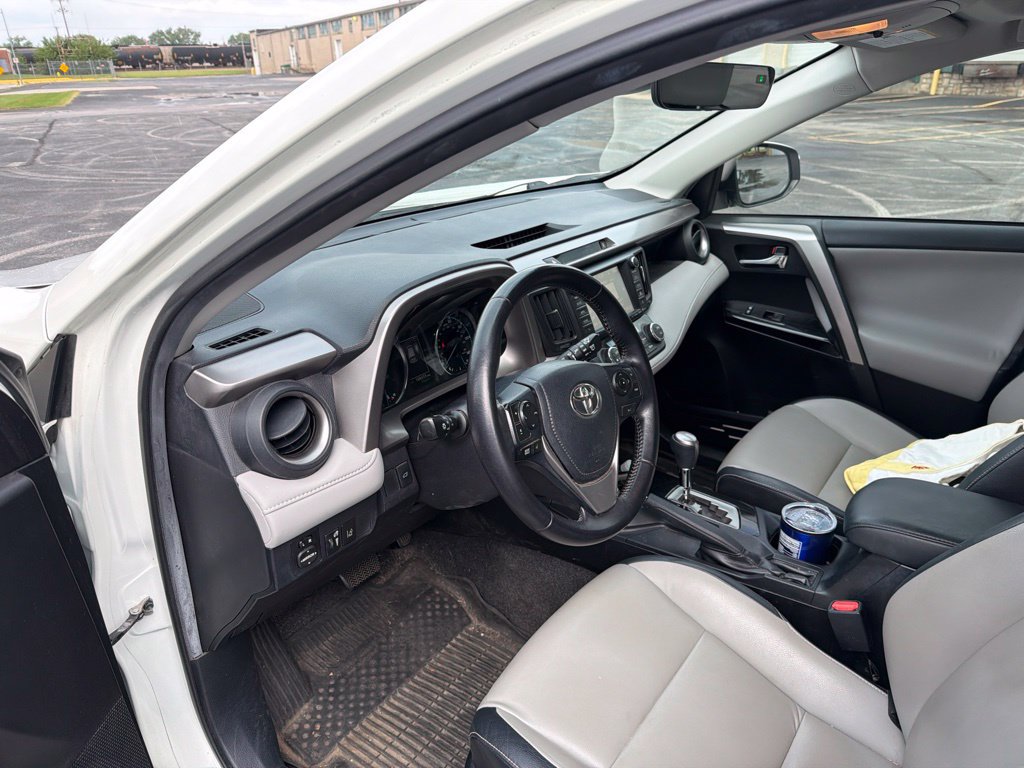 Used 2016 Toyota RAV4 Limited w/ Advanced Technology Package AWD/4WD image 11