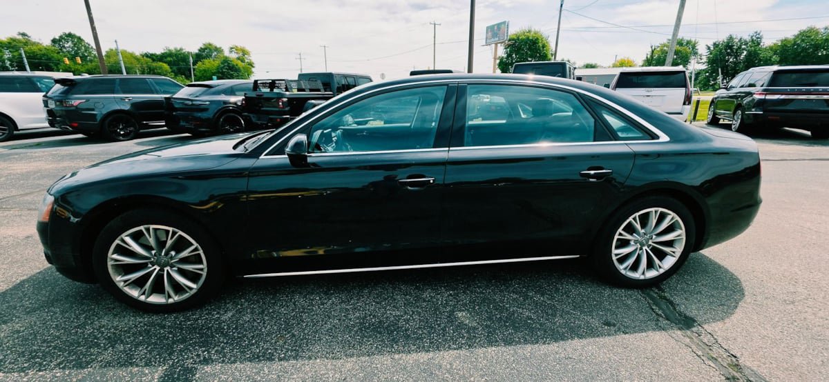 Used 2011 Audi A8 L 4.2 AWD/4WD image 8